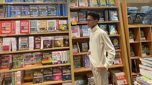 Kisah Mahasiswa Rantau di Universitas Airlangga, Beneran Seseru Itu?